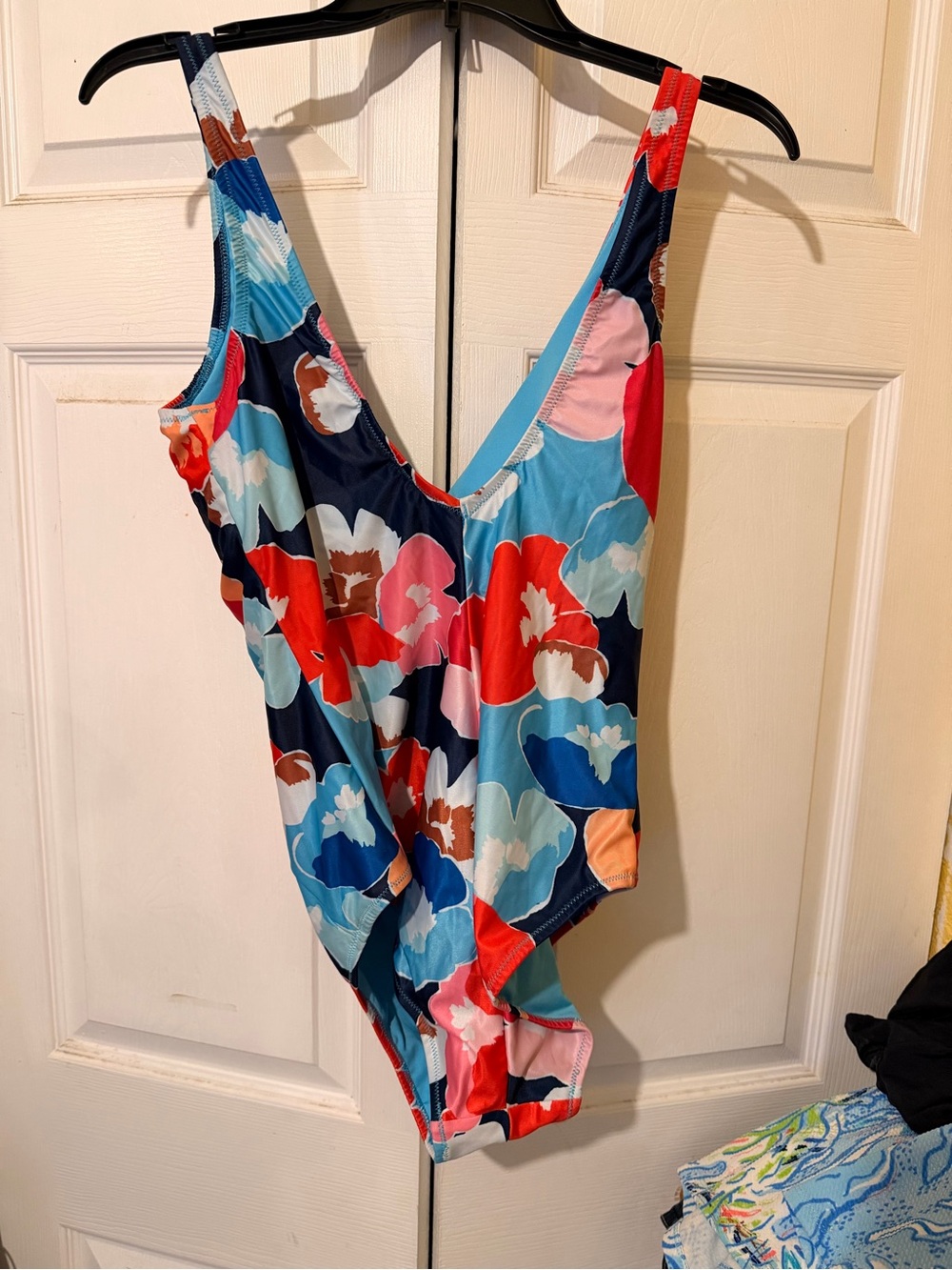 Floral Knot Front One-Piece Swimsuit in Red, Blue, Pink - Picture 3 of 3